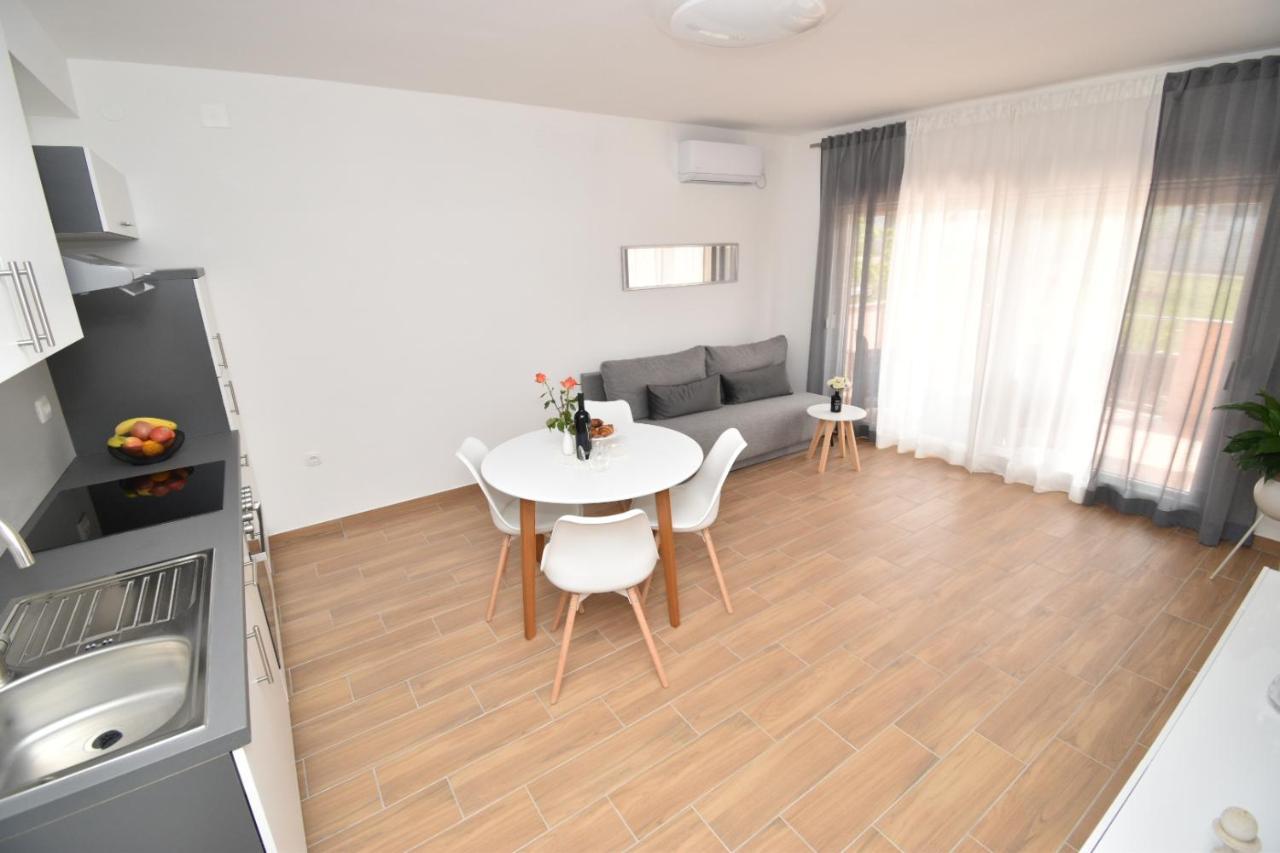 Apartments Ivan Zadar Eksteriør billede