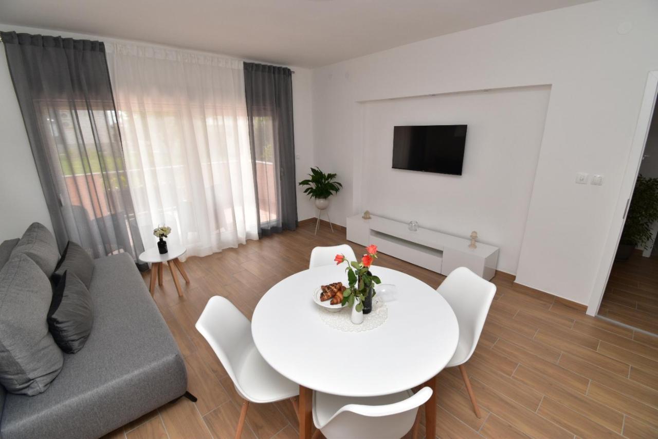Apartments Ivan Zadar Eksteriør billede