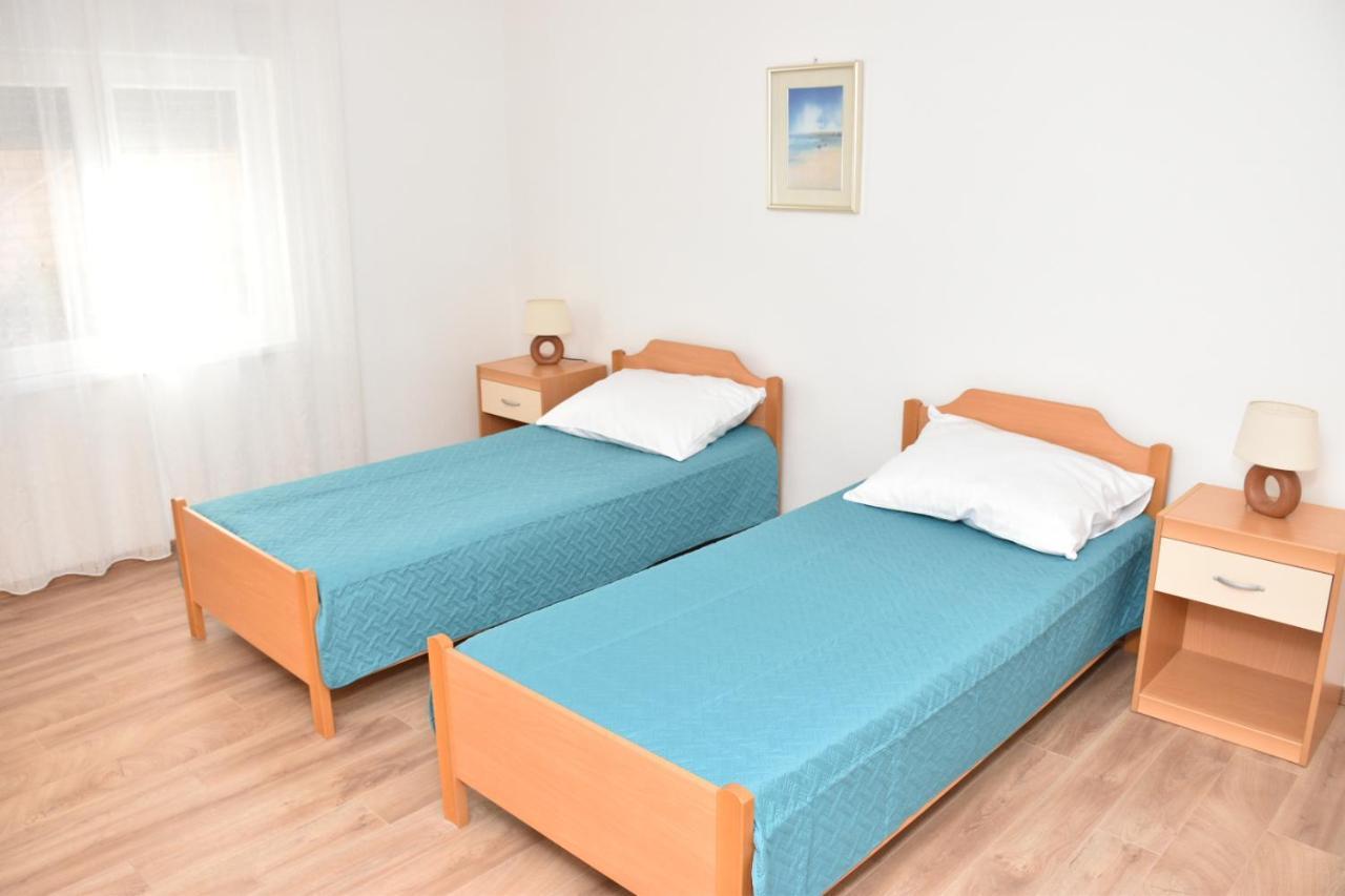 Apartments Ivan Zadar Eksteriør billede